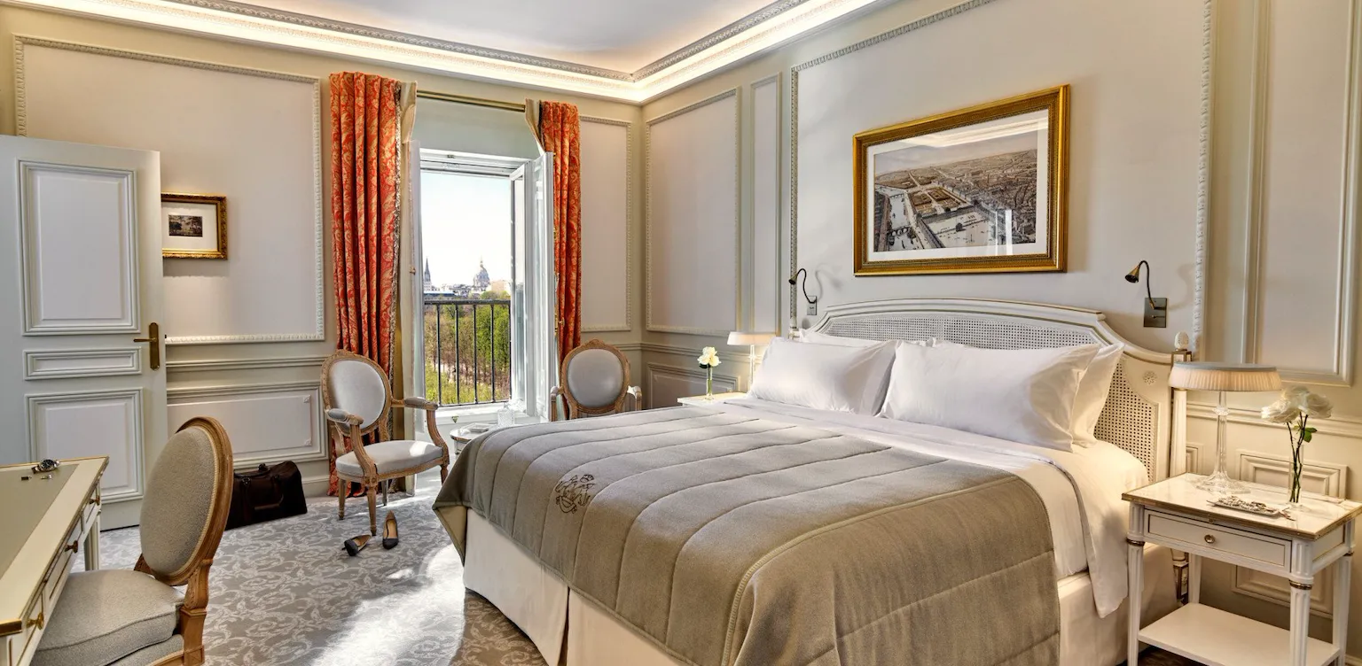 Executive Suite, Eiffel View at Le Meurice, Paris