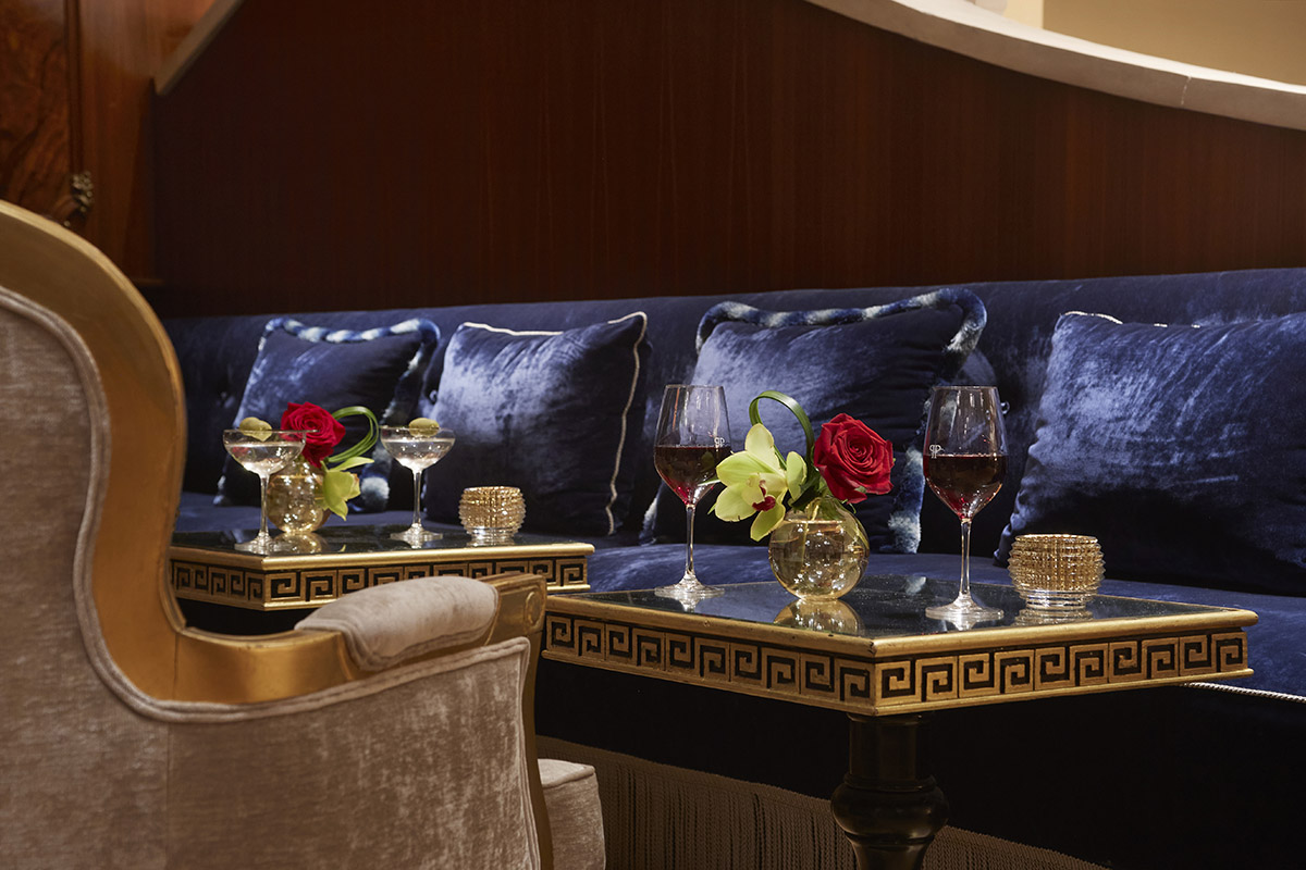 The Rose Club at The Plaza Hotel, an elegant lounge overlooking Fifth Avenue for private events.