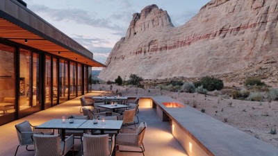 The open-air restaurant at Camp Sarika, offering wilderness-inspired cuisine with mesa views.