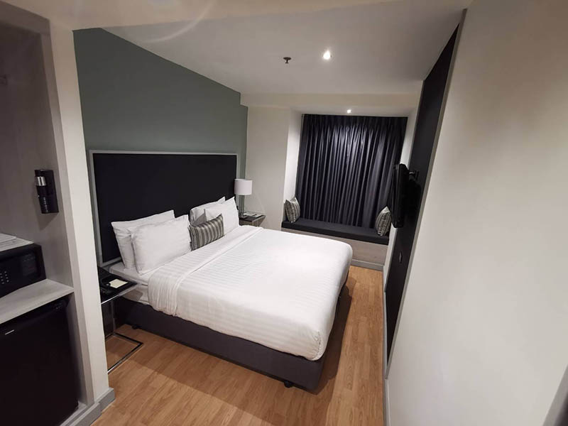 Standard room with city view at Evergreen Place Siam